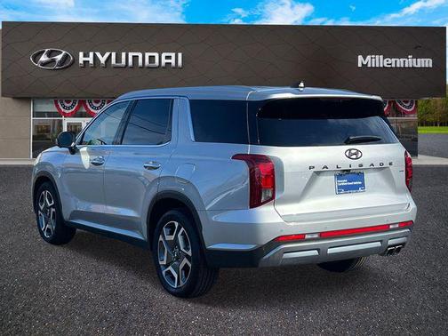 2025 Hyundai PALISADE SEL Premium