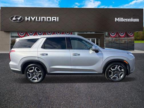 2025 Hyundai PALISADE SEL Premium