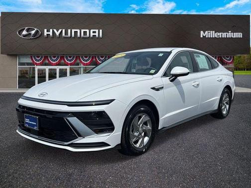 White 2025 Hyundai SONATA SE