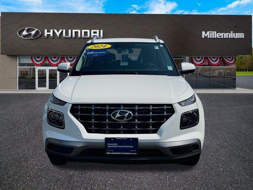 2024 Hyundai VENUE SEL