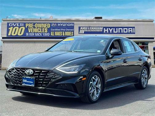 2022 Hyundai SONATA SEL