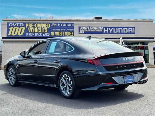 2022 Hyundai SONATA SEL