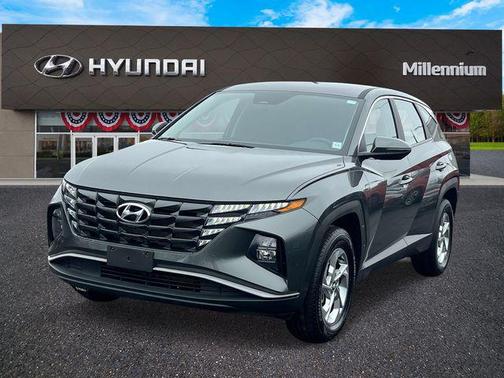 2022 Hyundai TUCSON SE