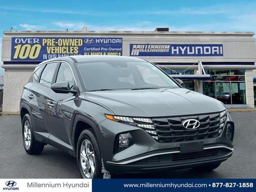 2022 Hyundai TUCSON SE