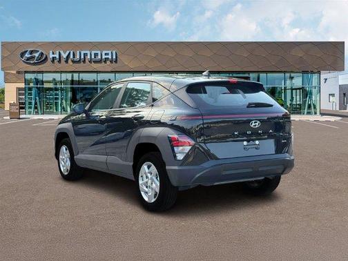 Black 2027 Hyundai KONA SE