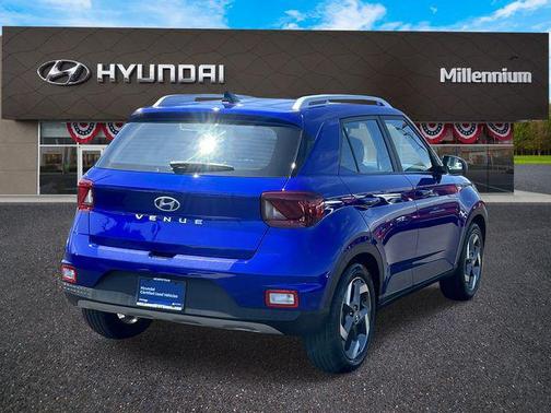 2022 Hyundai VENUE Limited