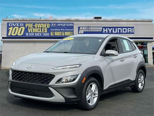 2022 Hyundai KONA SE