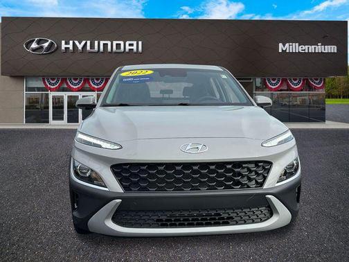 2022 Hyundai KONA SE