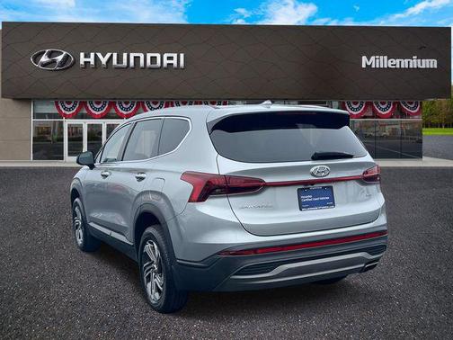 2022 Hyundai SANTA FE SE