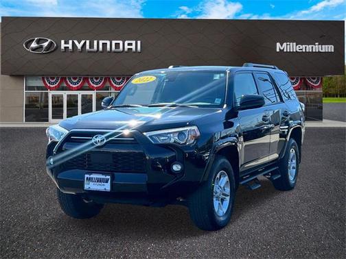 2022 Toyota 4Runner SR5
