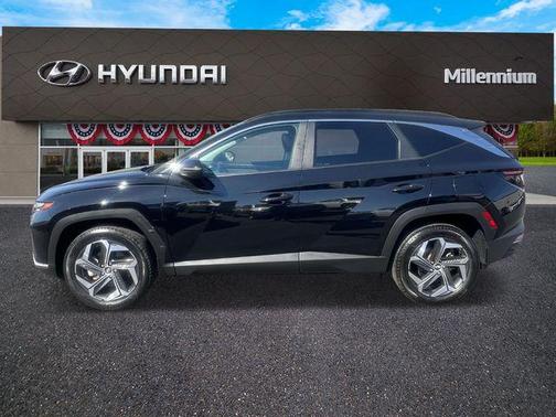 Phantom Black 2023 Hyundai TUCSON SEL