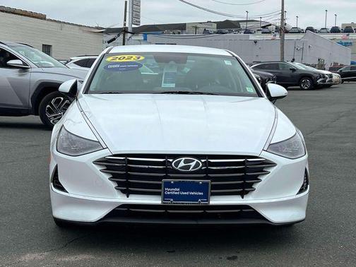 2023 Hyundai SONATA SE