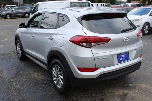 2017 Hyundai TUCSON SE Plus