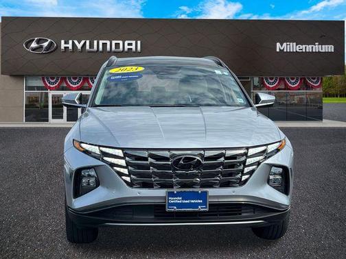 Shimmering Silver 2023 Hyundai TUCSON Limited
