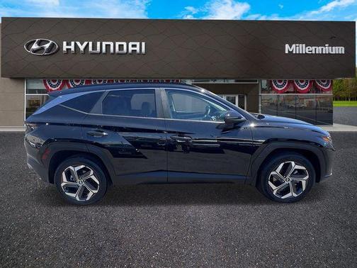 Phantom Black 2023 Hyundai TUCSON SEL
