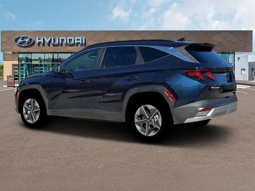 Deep Sea 2026 Hyundai TUCSON Plug-In Hybrid SEL