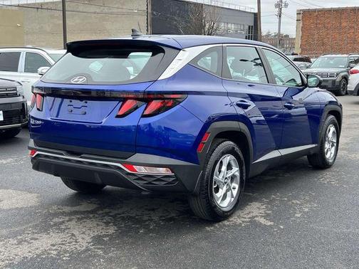 2024 Hyundai TUCSON SE