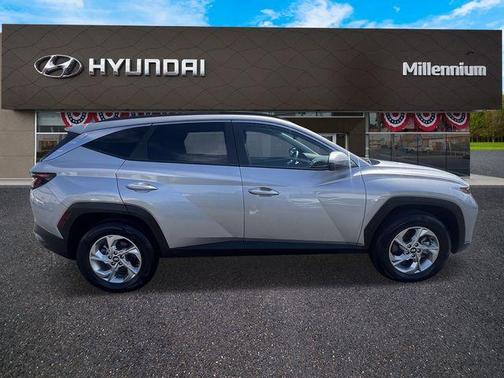 Shimmering Silver 2024 Hyundai TUCSON SEL
