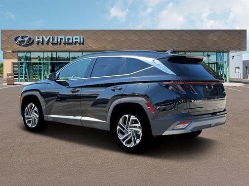 Phantom Black 2026 Hyundai TUCSON Limited