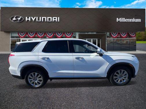 2023 Hyundai PALISADE SE
