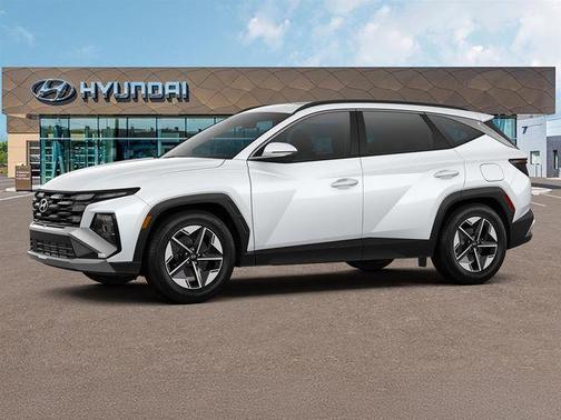 White Pearl 2025 Hyundai TUCSON SEL Convenience