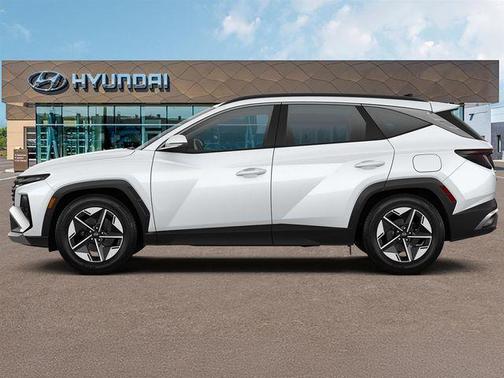 White Pearl 2025 Hyundai TUCSON SEL Convenience