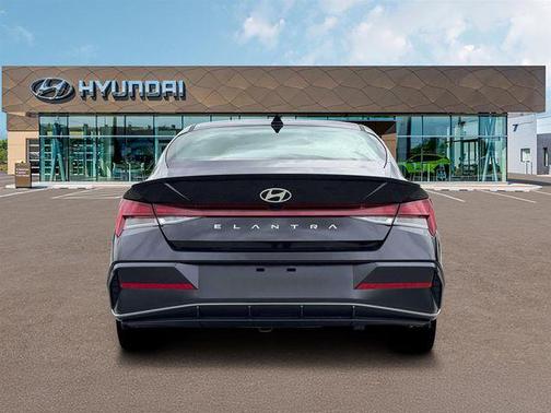 2026 Hyundai ELANTRA Sport