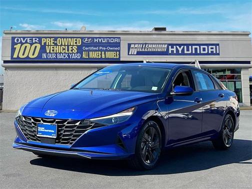 2022 Hyundai ELANTRA SEL
