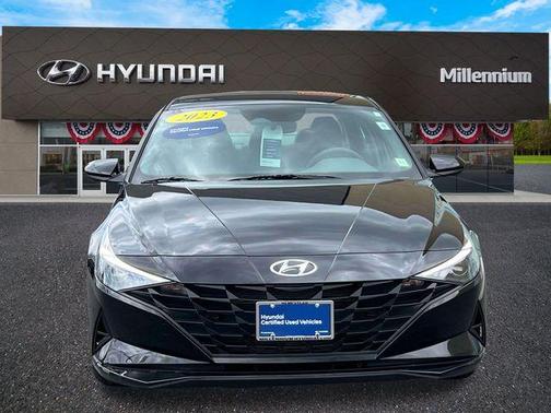 Onyx Black 2023 Hyundai ELANTRA SEL