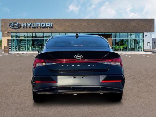 Black 2026 Hyundai ELANTRA SEL SPORT PREMIUM