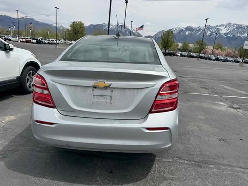 2017 Chevrolet Sonic LS