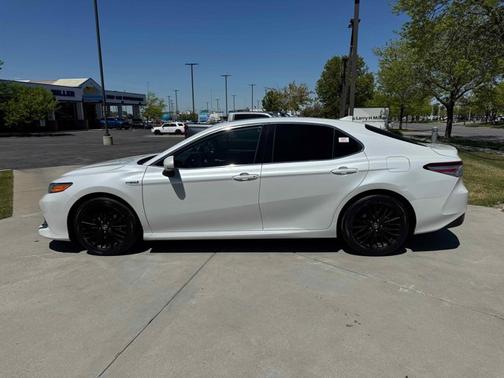 2019 Toyota Camry XLE