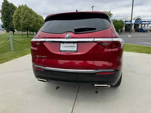 2024 Buick Enclave Premium