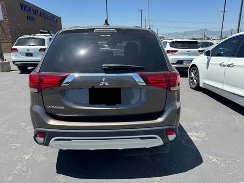 2020 Mitsubishi Outlander