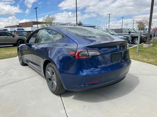 2022 Tesla Model 3 Base