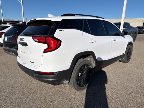 2021 GMC Terrain SLT