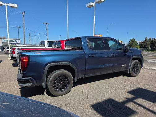 2022 GMC Sierra 1500 Elevation