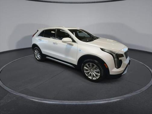 2020 Cadillac XT4 Premium Luxury