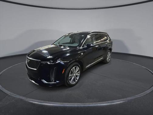 2022 Cadillac XT6 Premium Luxury AWD