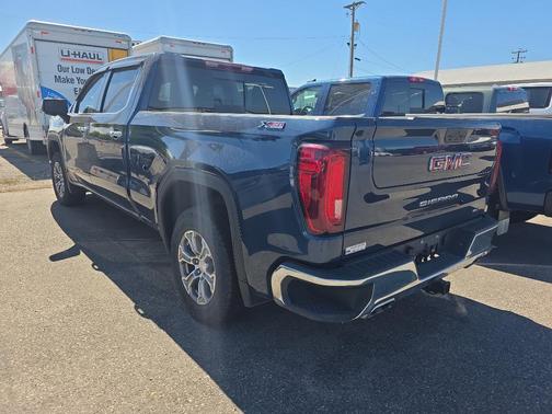 2022 GMC Sierra 1500 SLT
