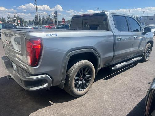 2022 GMC Sierra 1500 Elevation