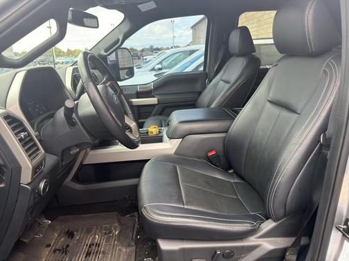 2022 Ford F-350 Lariat