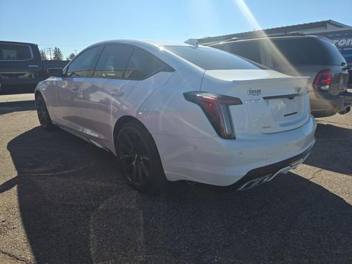 2022 Cadillac CT5-V V-Series