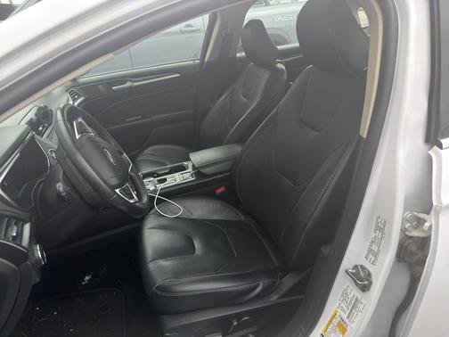 2020 Ford Fusion Hybrid Titanium