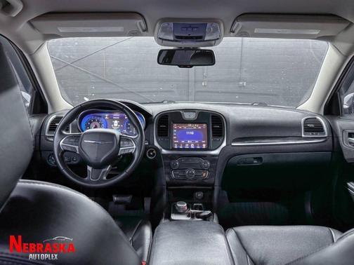 Ivory Tri Coat Pearl 2015 Chrysler 300 Limited