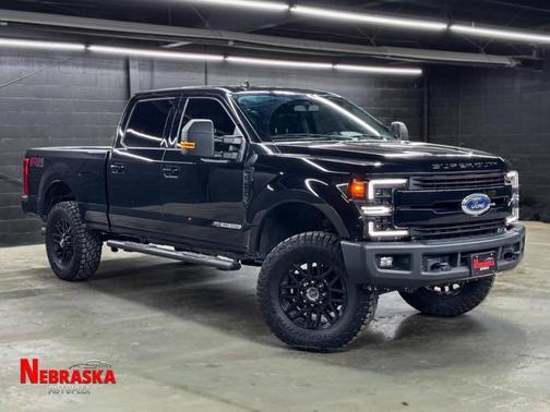 Agate Black 2019 Ford F-250 Lariat