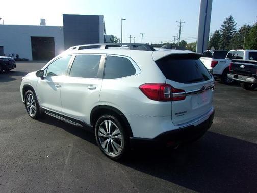 2021 Subaru Ascent LIMITED 7-PASSENGER