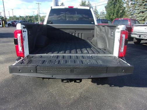 2024 Ford F-250 PLATINUM
