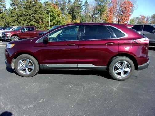 2021 Ford Edge SEL