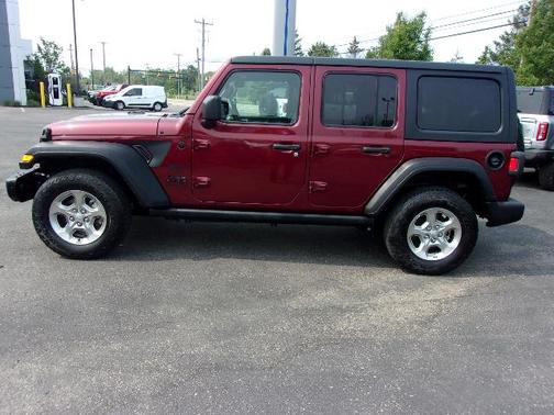 2021 Jeep Wrangler Unlimited SPORT